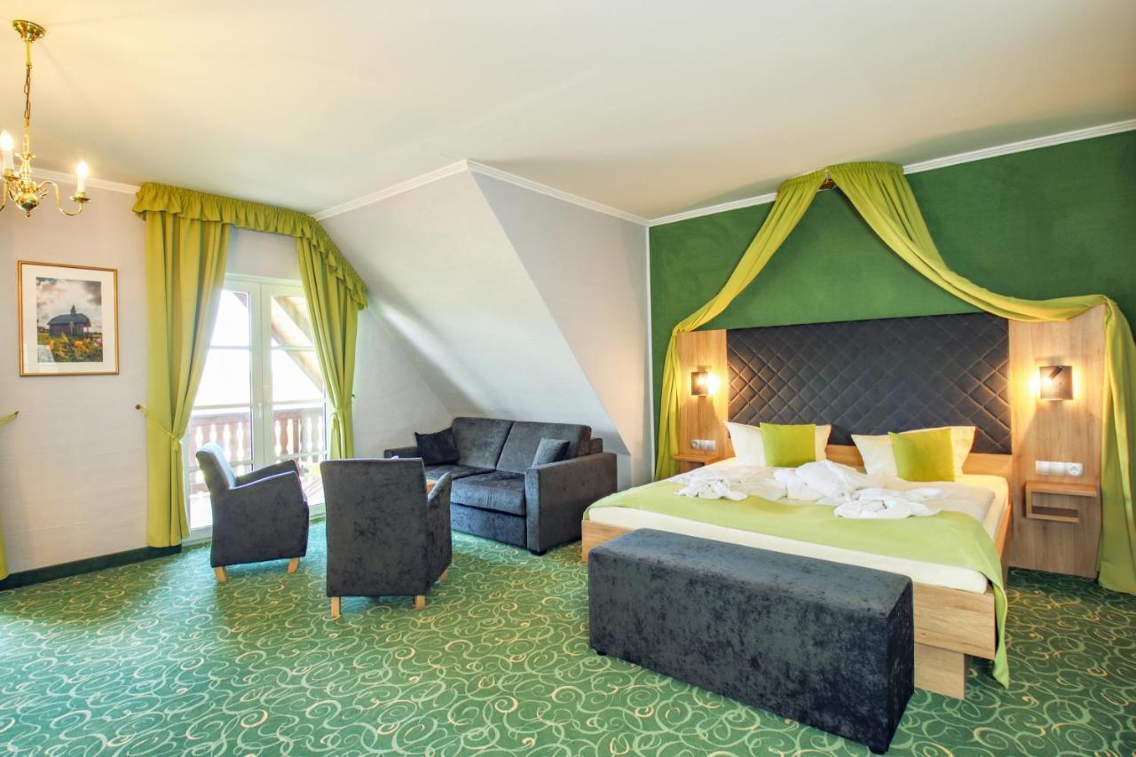 Panorama Berghotel Wettiner Hoehe Зайфен Екстериор снимка