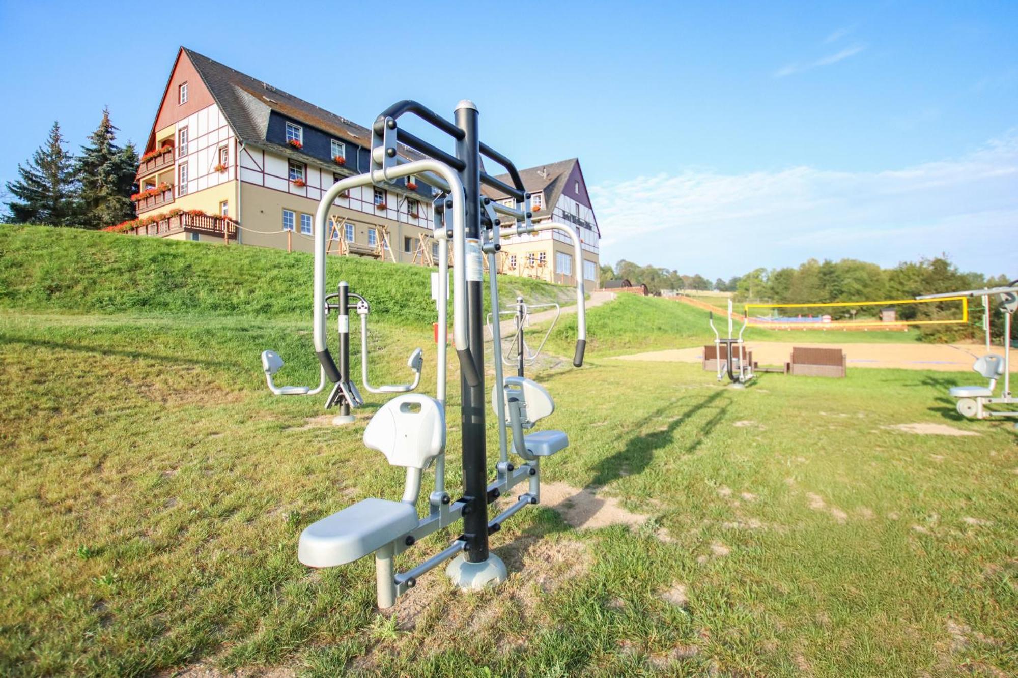 Panorama Berghotel Wettiner Hoehe Зайфен Екстериор снимка